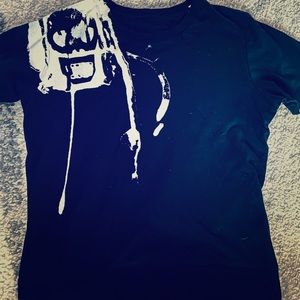 Black T-shirt with white skull